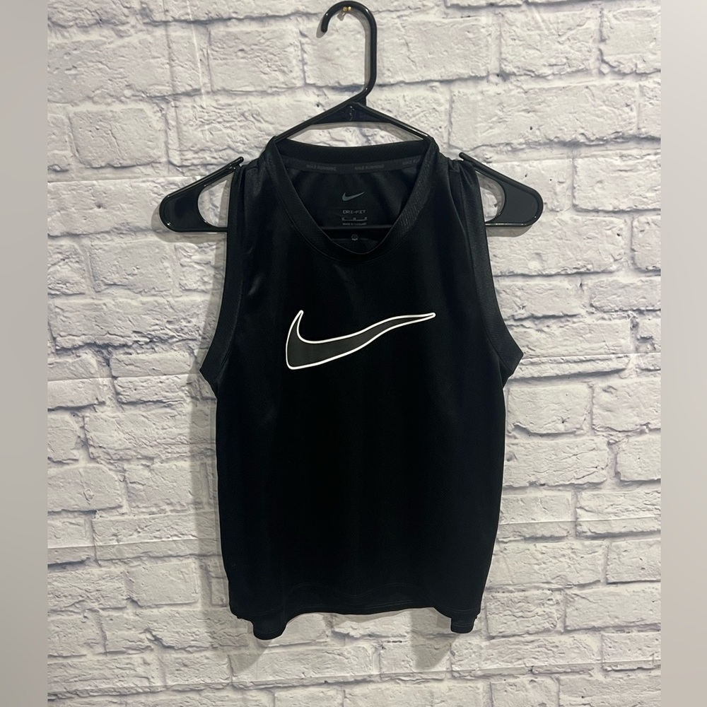Nike Girls /youth •DriFIT Running Tank | Black High-Low Athletic Top Size M - Picture 2 of 9